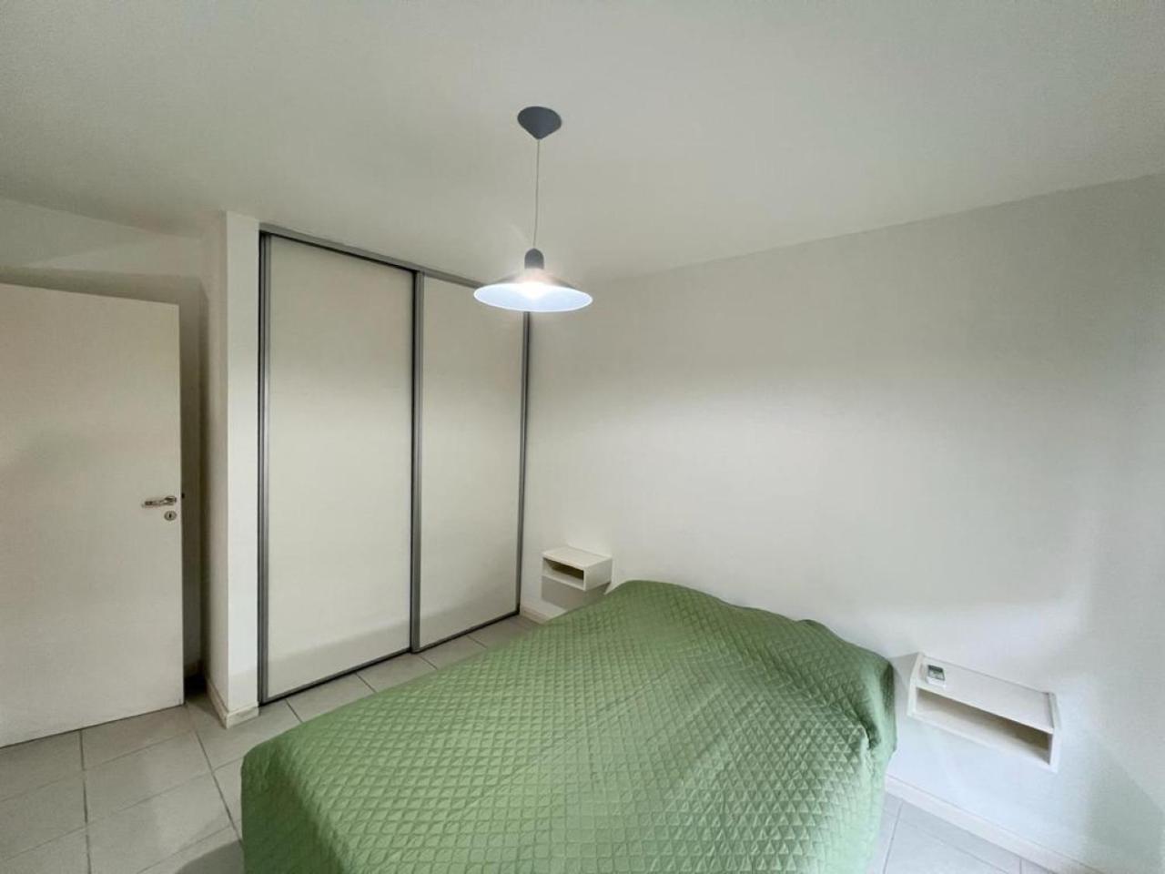 Dpto Duplex A Metros De La Terminal Apartment *