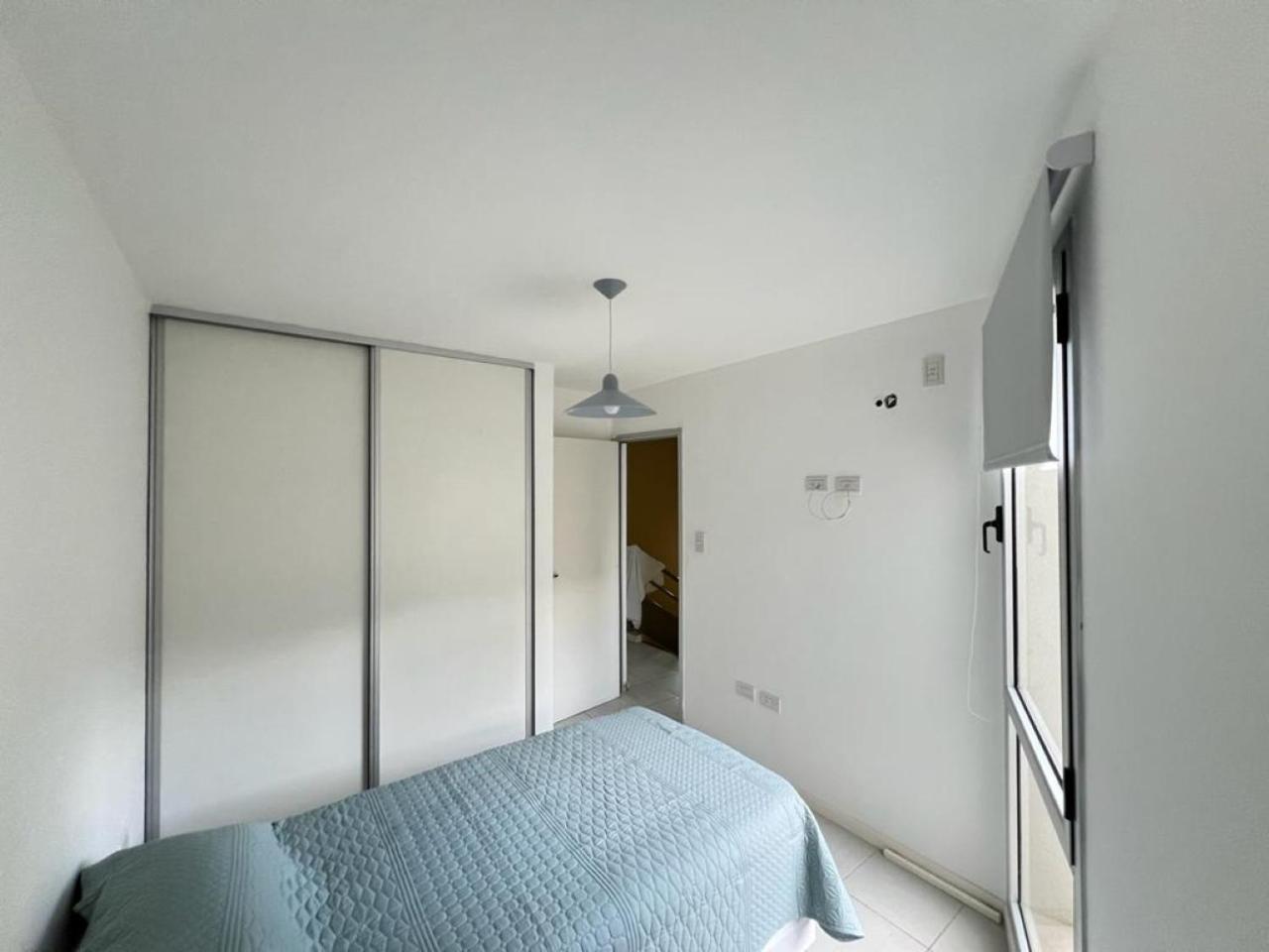 Dpto Duplex A Metros De La Terminal Apartment *